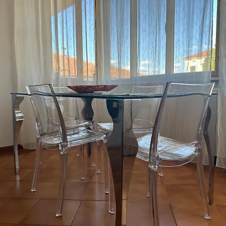Διαμέρισμα Albi's House,terrazza ,wi-fi, Parcheggio, Ac Λούκα