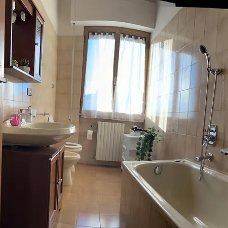 Διαμέρισμα Albi's House,terrazza ,wi-fi, Parcheggio, Ac *
